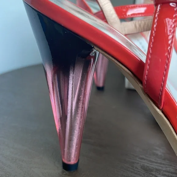 Marc by Marc Jacobs heels - Picture 2 of 3